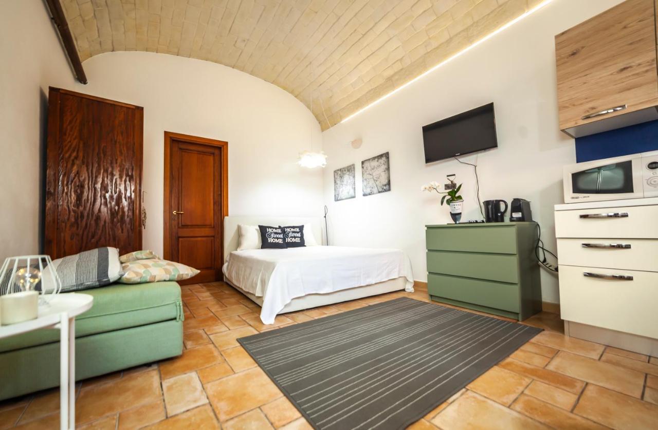 Suite Home Al Centro Di 사사리 외부 사진