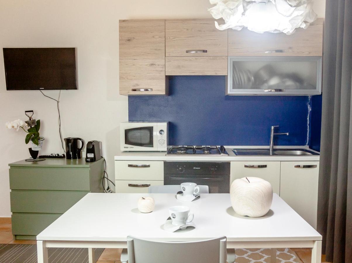 Suite Home Al Centro Di 사사리 외부 사진