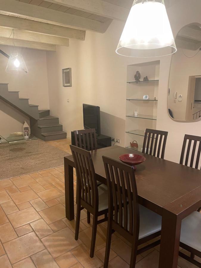 Suite Home Al Centro Di 사사리 외부 사진